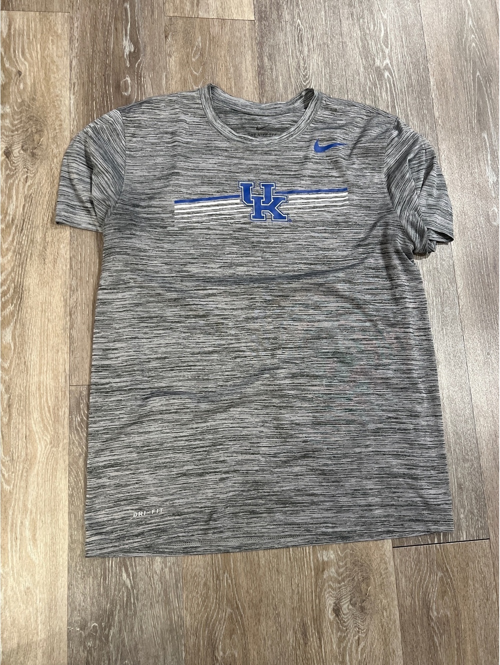 Nike Dri-FIT University of Kentucky Grey T-Shirt Size M